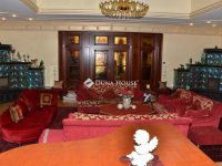 Eladó családi ház, Szombathelyen 298 M Ft, 10 szobás