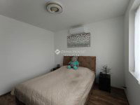 Eladó családi ház, Pomázon 199.5 M Ft, 6 szobás