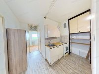 Eladó panellakás, Ajkán, Kohász utcában 28.5 M Ft, 1+1 szobás