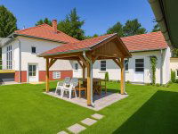 Eladó családi ház, Balatonföldváron 57.8 M Ft, 3 szobás