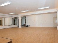 Kiadó üzlethelyiség