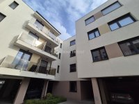 Eladó téglalakás, Siófokon 74.9 M Ft, 2 szobás