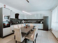 Kiadó családi ház, albérlet