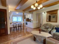 Eladó téglalakás, Székesfehérvárott 69.9 M Ft, 3 szobás