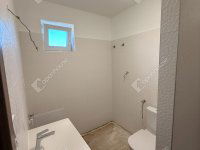 Eladó családi ház, Környén 72.9 M Ft, 3 szobás