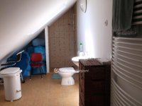 Eladó családi ház, Gyöngyösön 59.9 M Ft, 5+1 szobás