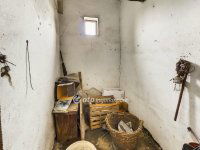 Eladó családi ház, Mezőkövesden 20 M Ft, 3 szobás