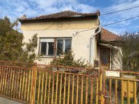 Eladó családi ház, Pétervásárán 12 M Ft, 3 szobás