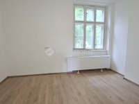 Kiadó iroda, Kecskeméten 120 E Ft / hó, 2 szobás