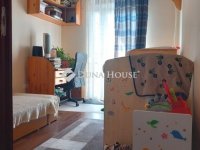 Eladó panellakás, Debrecenben 66.5 M Ft, 4 szobás