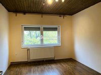 Eladó családi ház, Bugyin 69.9 M Ft, 4 szobás