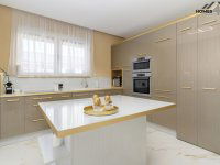 Eladó családi ház, Szekszárdon 98.7 M Ft, 4 szobás