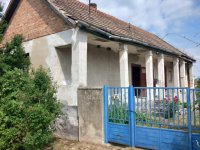 Eladó családi ház, Szurdokpüspökin 6 M Ft, 2 szobás