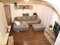 Eladó téglalakás, Pécsett 59.9 M Ft, 3 szobás