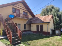 Eladó családi ház, Fonyódon 75 M Ft, 7 szobás