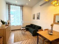 Kiadó téglalakás, albérlet