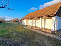 Eladó családi ház