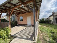 Eladó téglalakás, Tatabányán 11.5 M Ft, 2 szobás