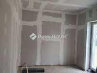 Eladó családi ház, Pilisvörösváron 115 M Ft, 5 szobás