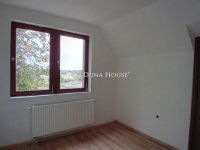 Eladó családi ház, Ádándon 53.5 M Ft, 6 szobás