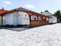 Eladó családi ház