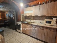 Eladó családi ház, Szigetszentmiklóson 25.3 M Ft, 2 szobás