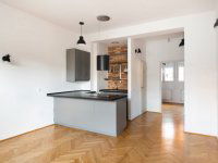 Kiadó téglalakás, albérlet, I. kerületben, Csalogány utcában