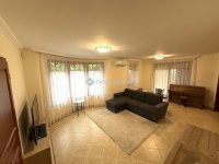 Kiadó téglalakás, albérlet