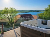 Eladó családi ház, Biatorbágyon 229 M Ft, 6 szobás