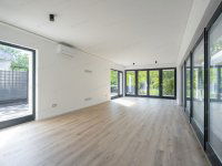 Eladó családi ház, III. kerületben 275 M Ft, 4 szobás