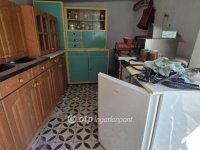 Eladó családi ház, Pápán 36.9 M Ft, 3 szobás