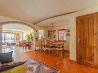 Eladó téglalakás, Budakeszin 167.8 M Ft, 3 szobás