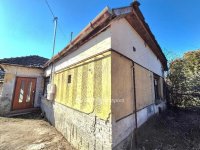 Eladó családi ház, Cecén 15.9 M Ft, 2+1 szobás