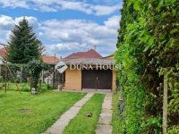 Eladó családi ház, Vácon 109 M Ft, 5 szobás