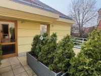 Eladó téglalakás, Pécsett 88.9 M Ft, 2 szobás