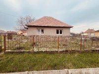 Eladó családi ház, Mezőkeresztesen 12 M Ft, 2 szobás