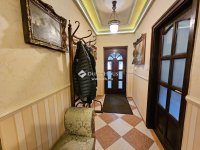 Eladó családi ház, Pócsmegyeren 259 M Ft, 6 szobás