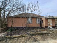 Eladó családi ház, Mendén, Jókai utcában 29.9 M Ft, 3 szobás