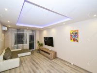 Eladó panellakás, Szegeden 51.9 M Ft, 2 szobás