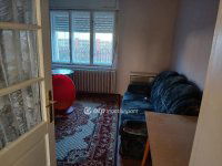 Eladó családi ház, Adácson 26 M Ft, 3 szobás