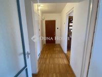 Eladó panellakás, III. kerületben 77.9 M Ft, 3 szobás