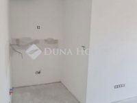 Eladó családi ház, XV. kerületben 800 M Ft, 11 szobás