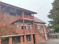 Eladó családi ház, Banán 82 M Ft, 6 szobás