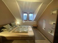 Eladó családi ház, Szegeden 289 M Ft, 6 szobás