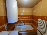 Eladó családi ház, Balatonszabadiban 89.9 M Ft, 5 szobás