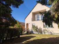 Eladó családi ház, XVII. kerületben 119.9 M Ft, 7 szobás