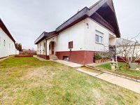 Eladó családi ház