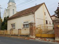 Eladó családi ház, Pécsett 39 M Ft, 3 szobás