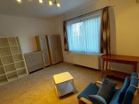 Kiadó téglalakás, albérlet