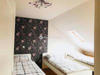 Eladó téglalakás, VI. kerületben 164.9 M Ft, 6 szobás